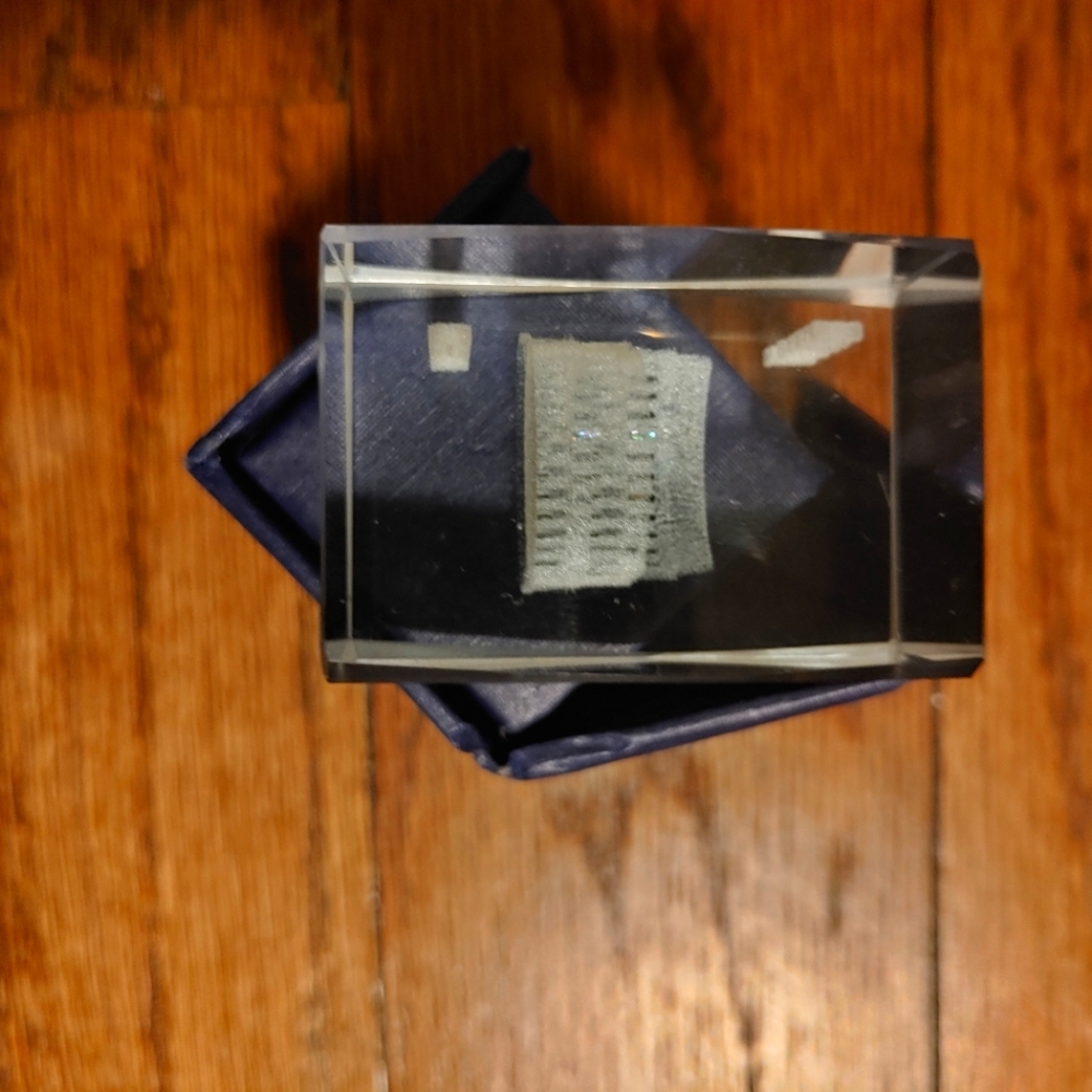 3d Rome Colosseum Paper Weight - Picture 2 of 5